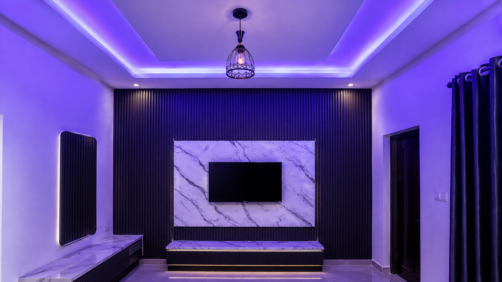 Presidential Suite king-bed accommodation at Fingers Bar Luxury Apartments in Calabar